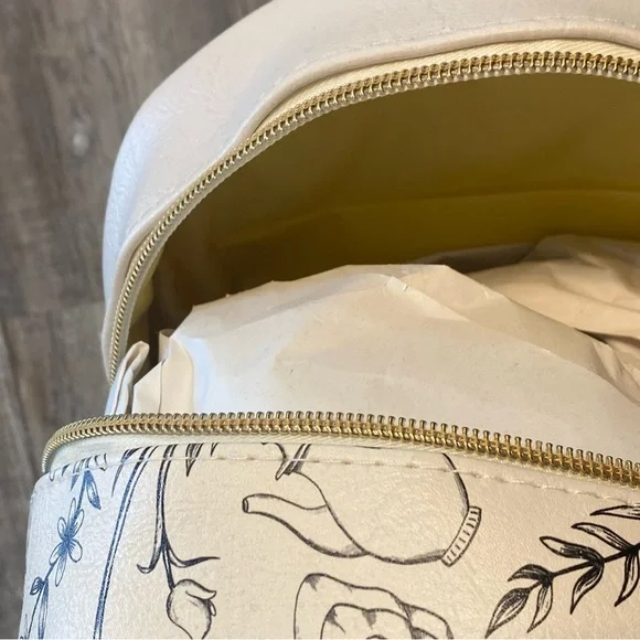 NWT DISNEY Alice In Wonderland Backpack Bag - Picture 6 of 8